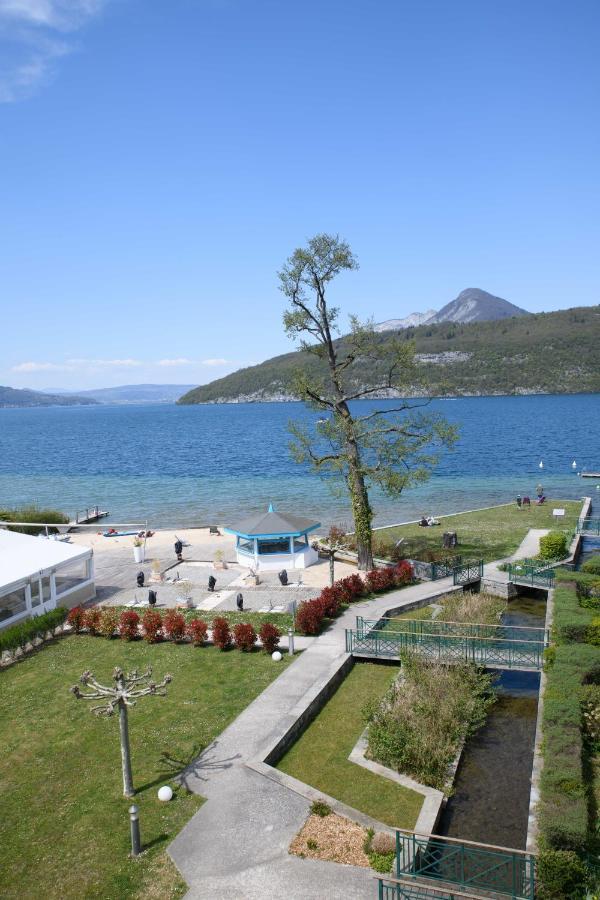 Logement Atypique Avec Vue Unique Panoramique Sur Le Lac D'Annecy, Dans Une Residence Avec Plage Et Ponton Privee Sur La Commune De デュアン エクステリア 写真